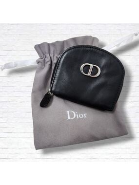 Christian Dior 30 Montaigne CD Logo Black Leather Zip Coin Case Purse